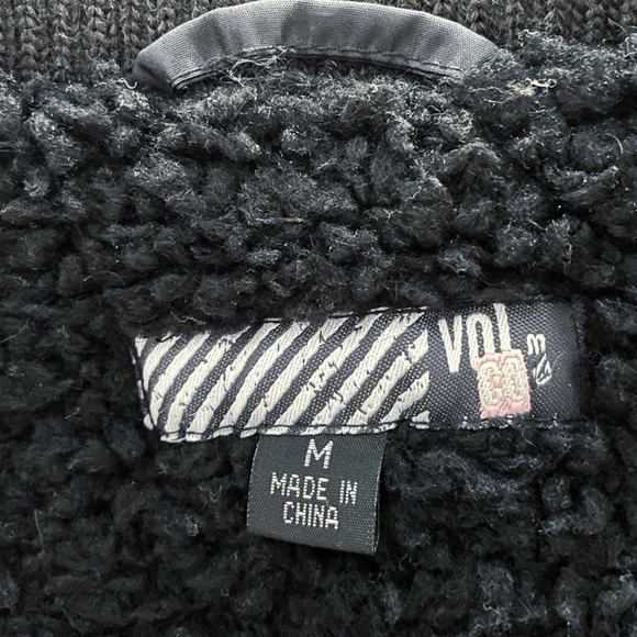 Volcom Women’s Quilted Jacket Sherpa Fleece Lined Black Medium M - Picture 9 of 12